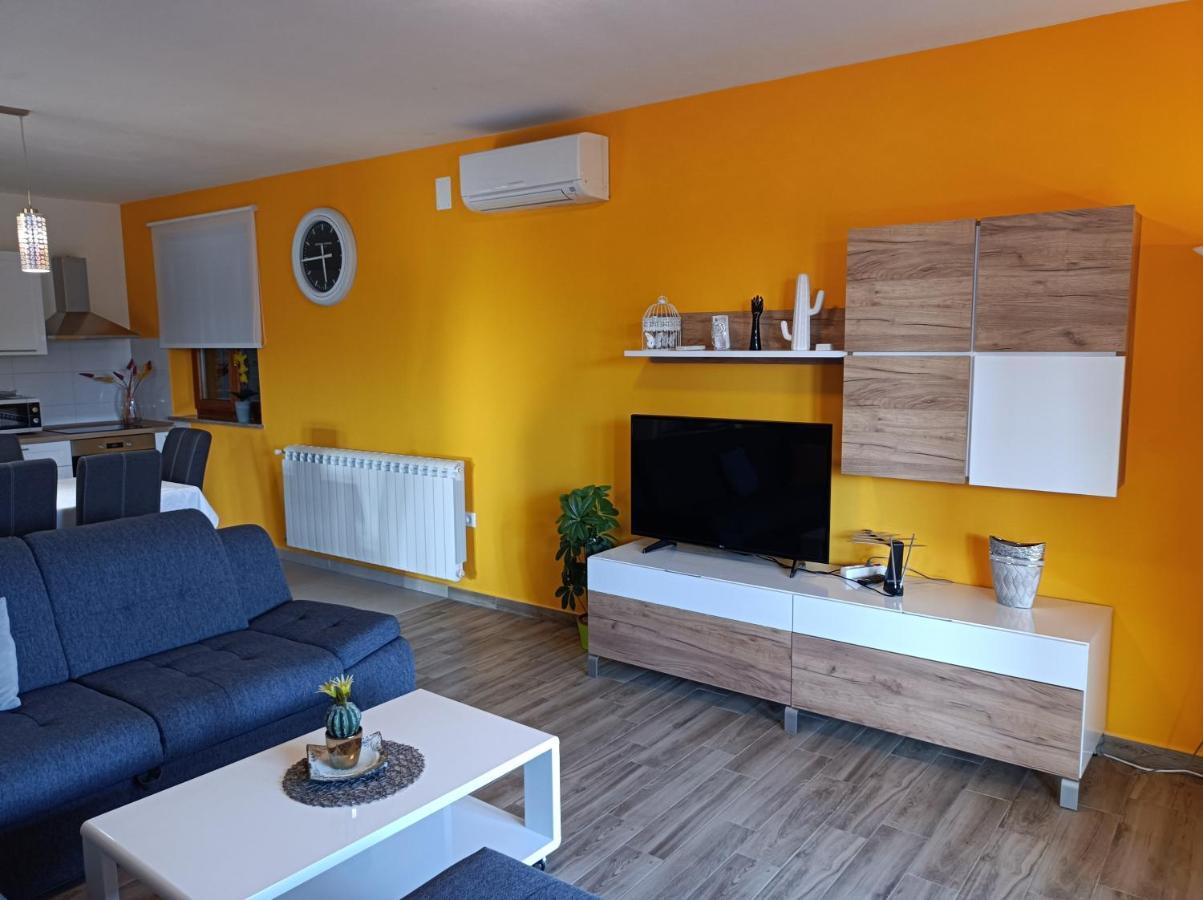 Apartman Biba Лабин Экстерьер фото